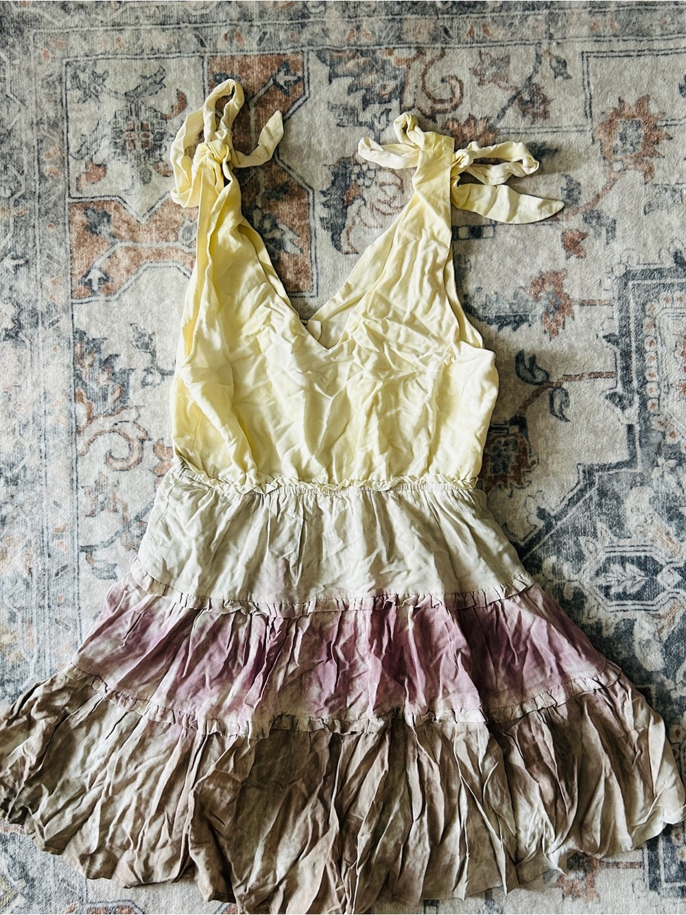 Tied Strap Tiered Dip-Dye Romper — Yellow & Mauve - Picture 3 of 3